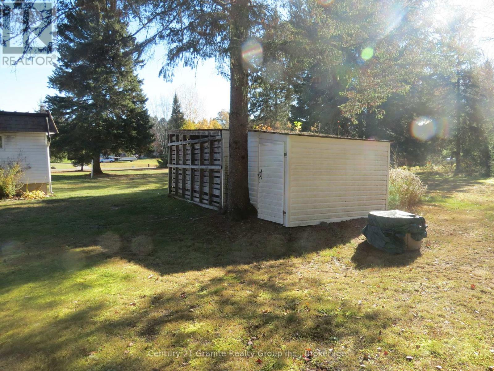 1084 South Algonquin Road Property Photo 19