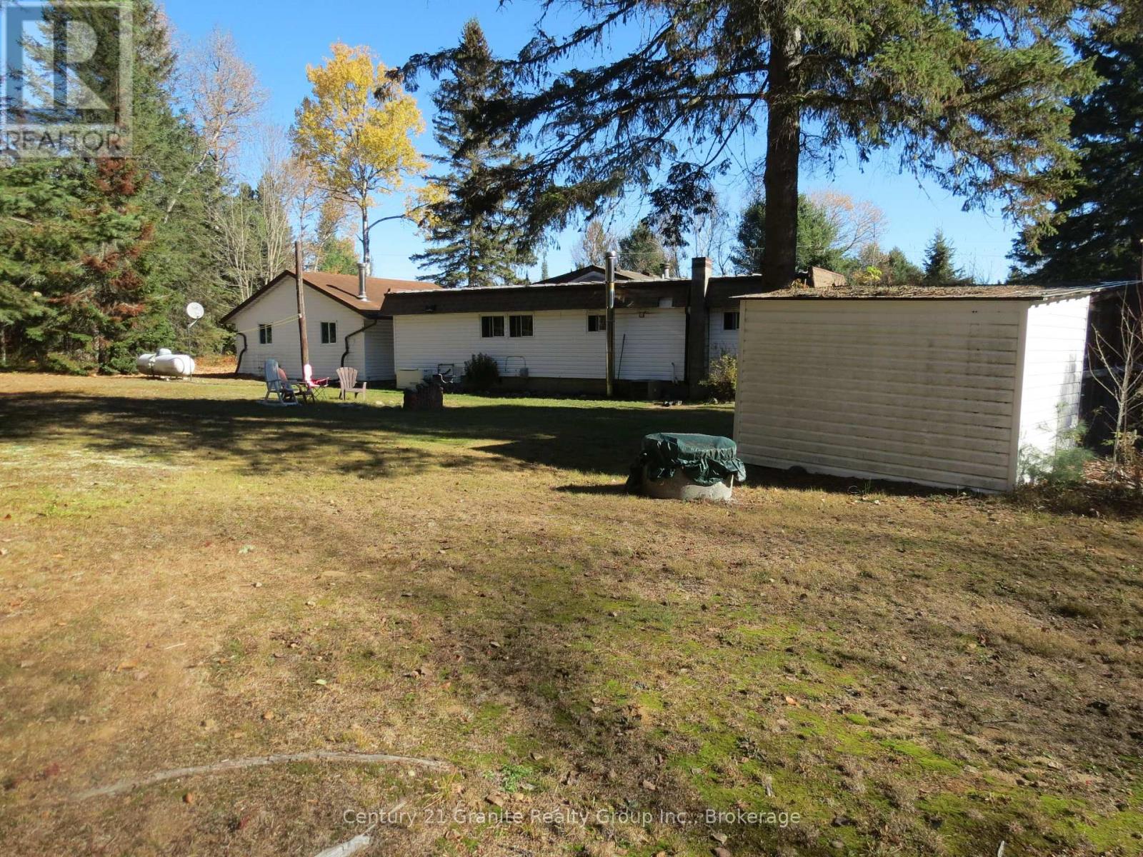 1084 South Algonquin Road Property Photo 20