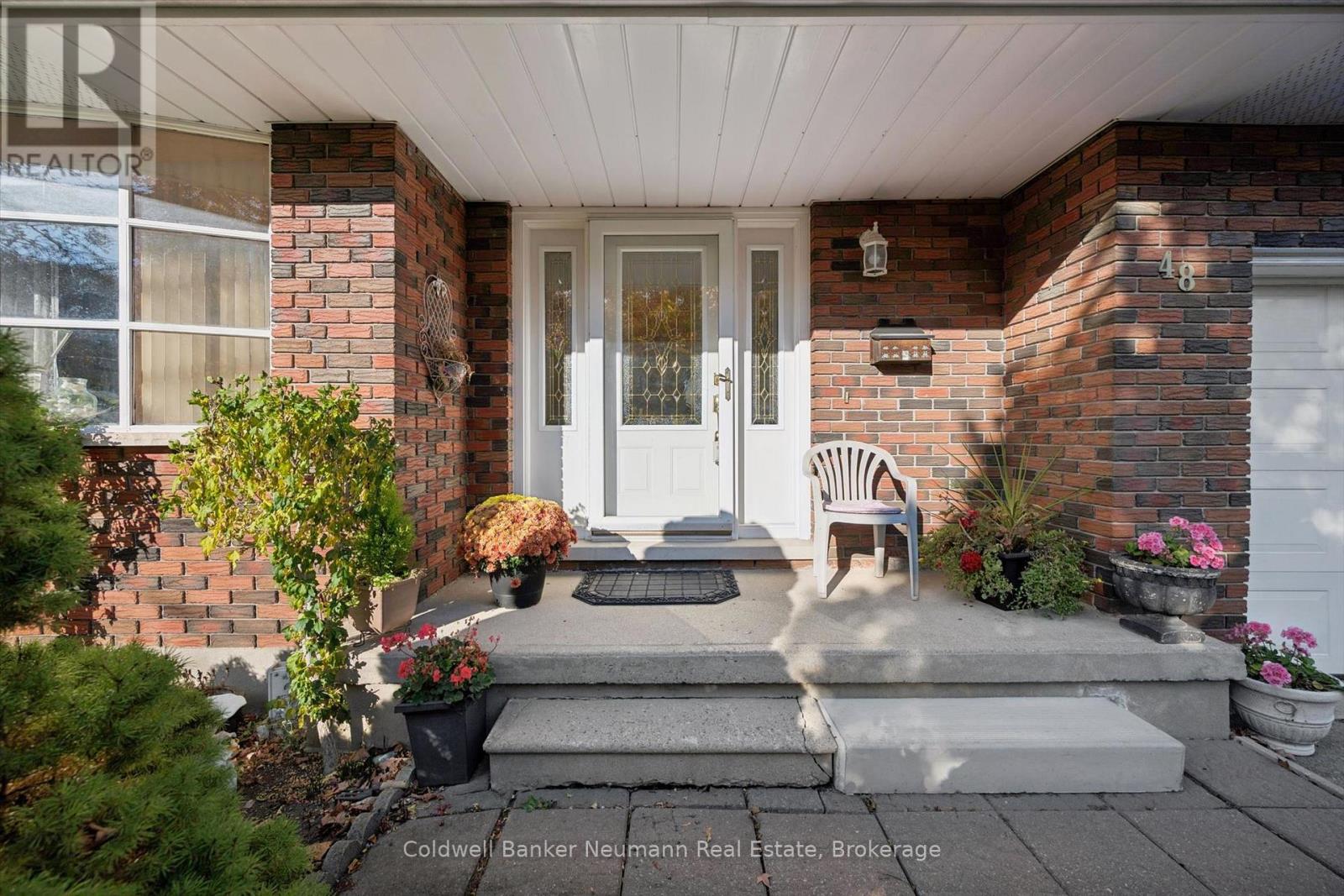 48 Westminster Avenue Property Photo 2