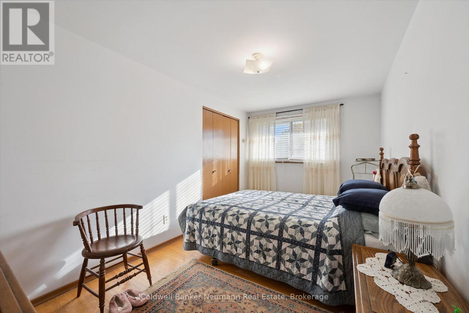 48 Westminster Avenue Property Photo 17