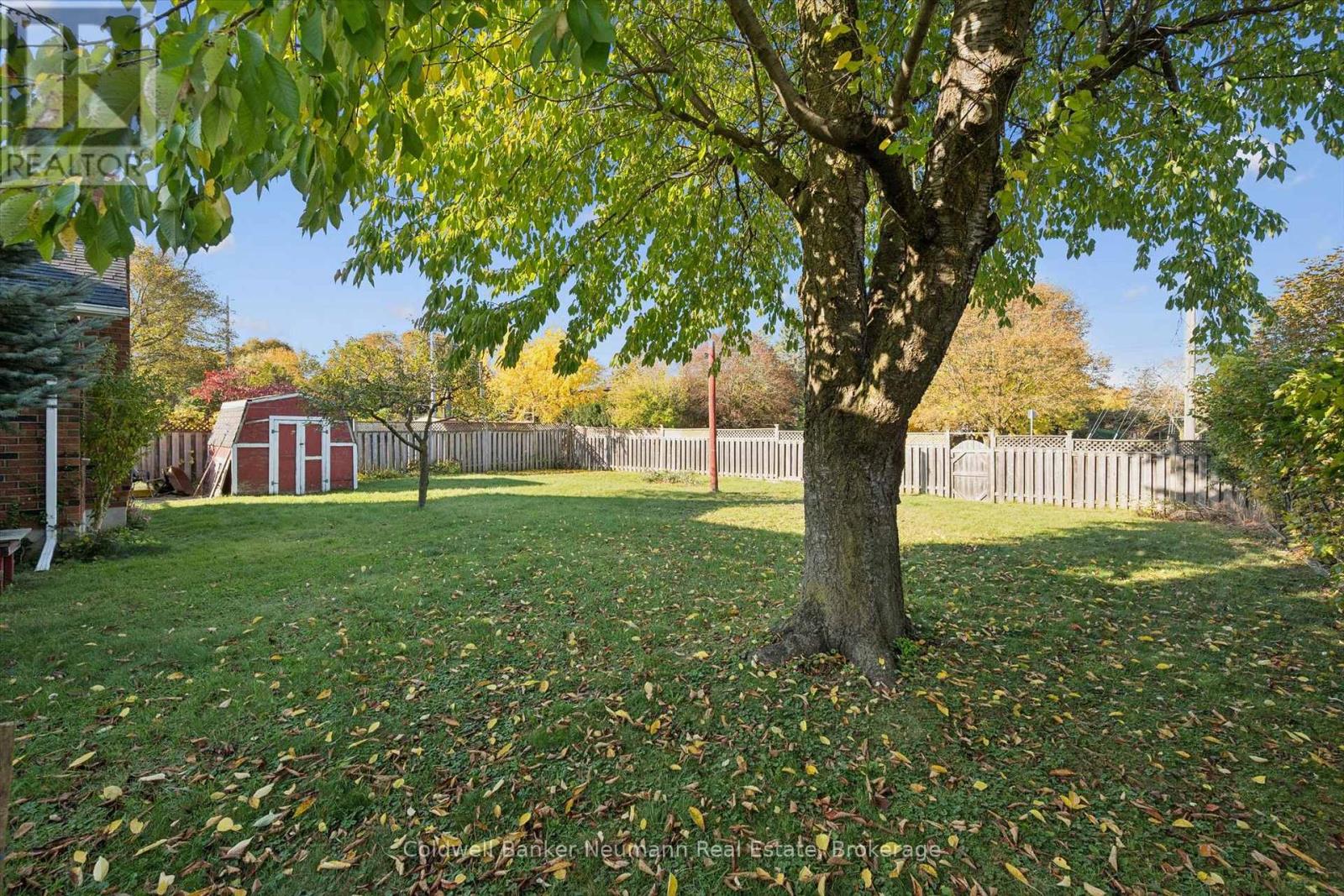 48 Westminster Avenue Property Photo 31