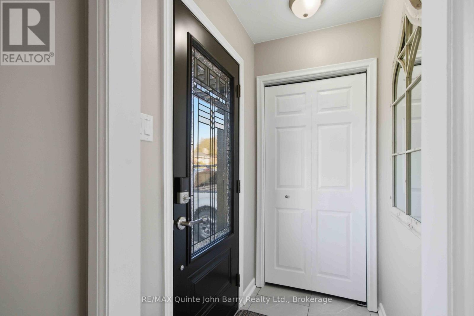 47 Fourth Avenue Property Photo 4