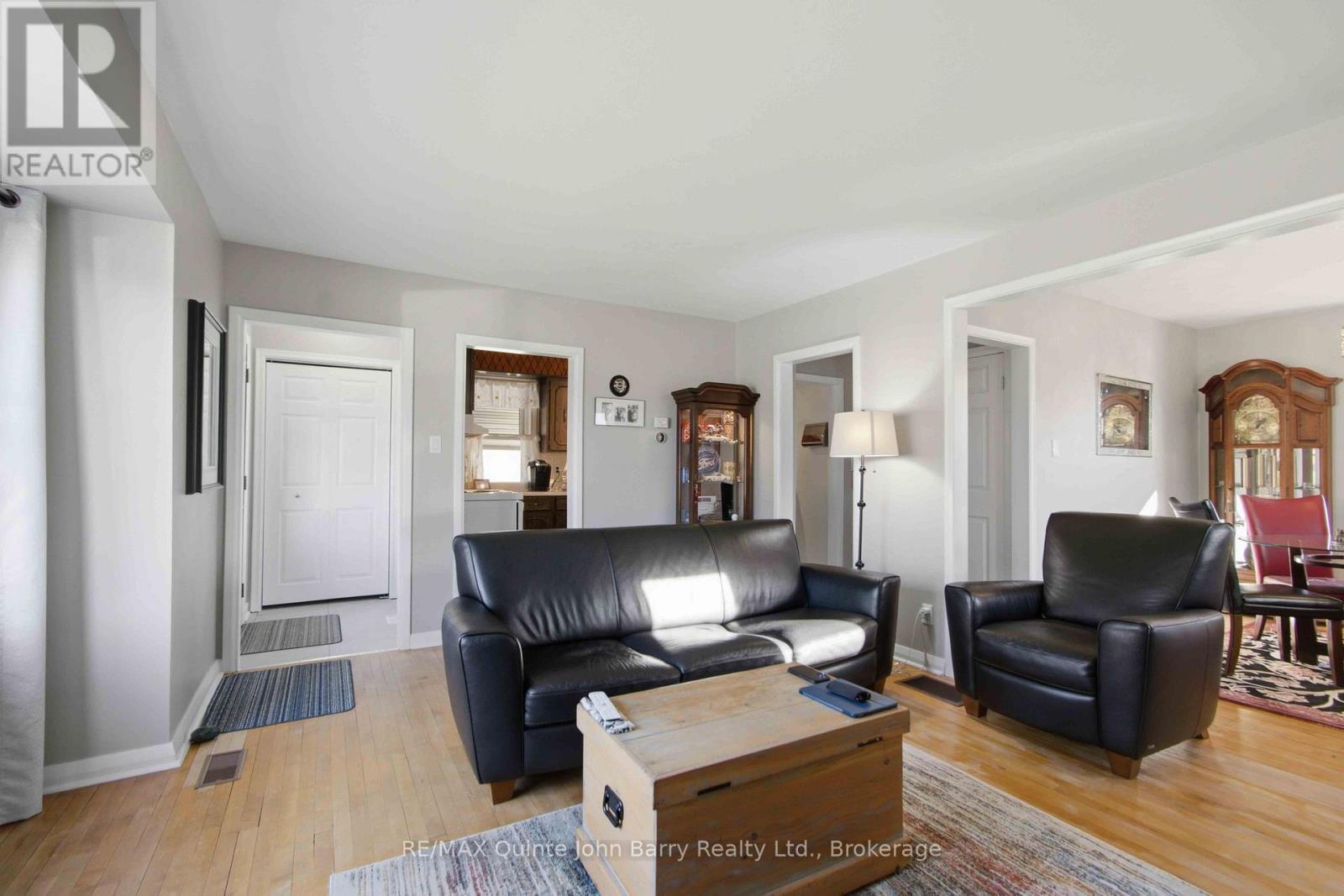 47 Fourth Avenue Property Photo 6