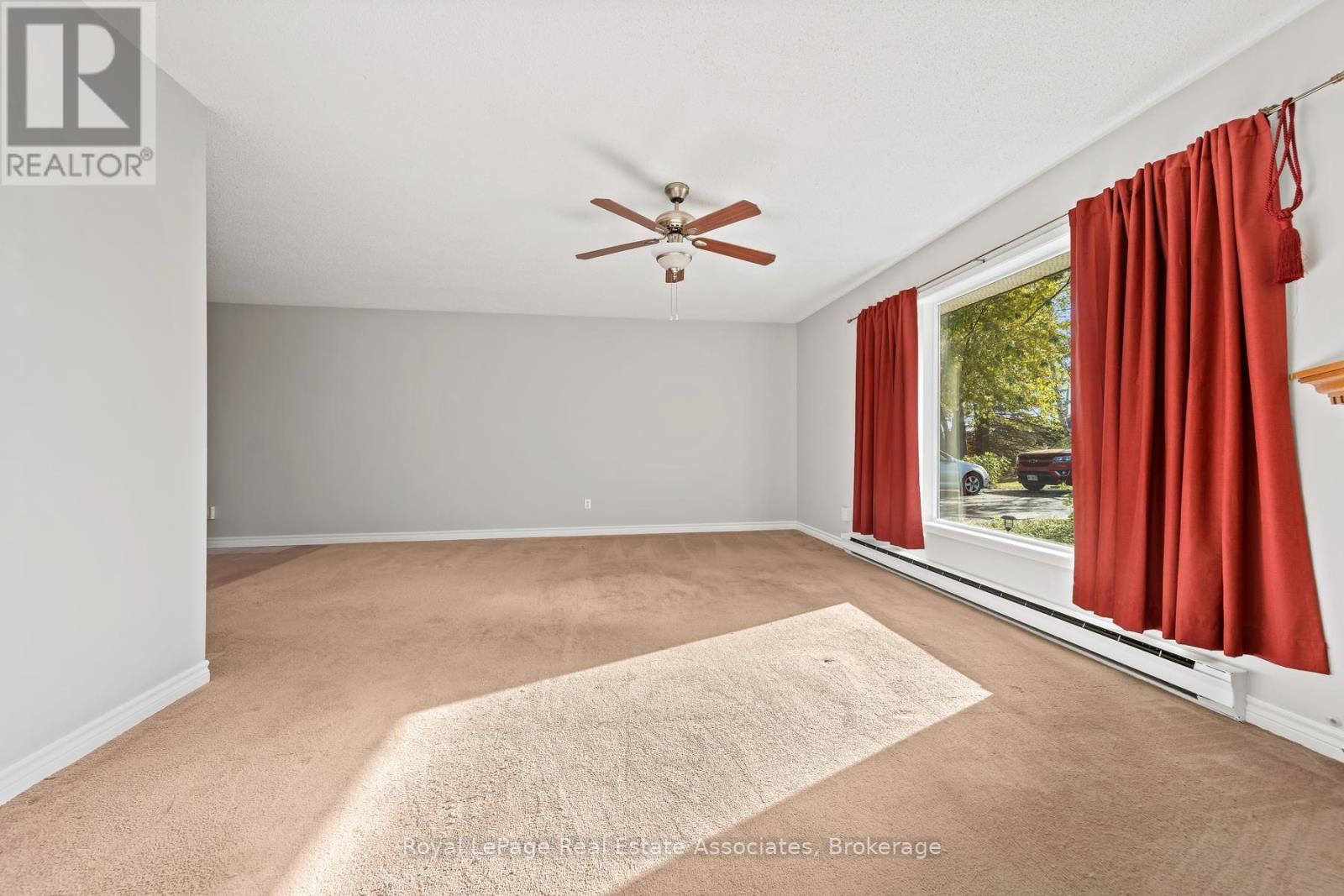 585349 County Road 17 Property Photo 9