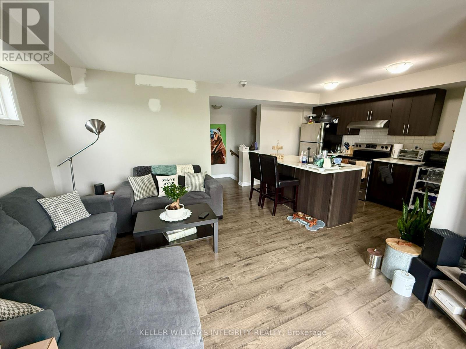 139 - 85 Mancini Way Property Photo 8