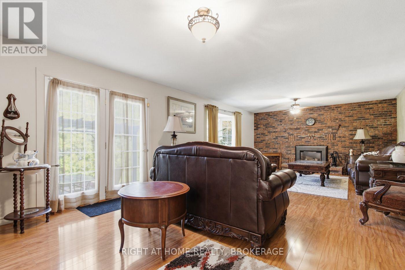 7060 Garner Road Property Photo 21