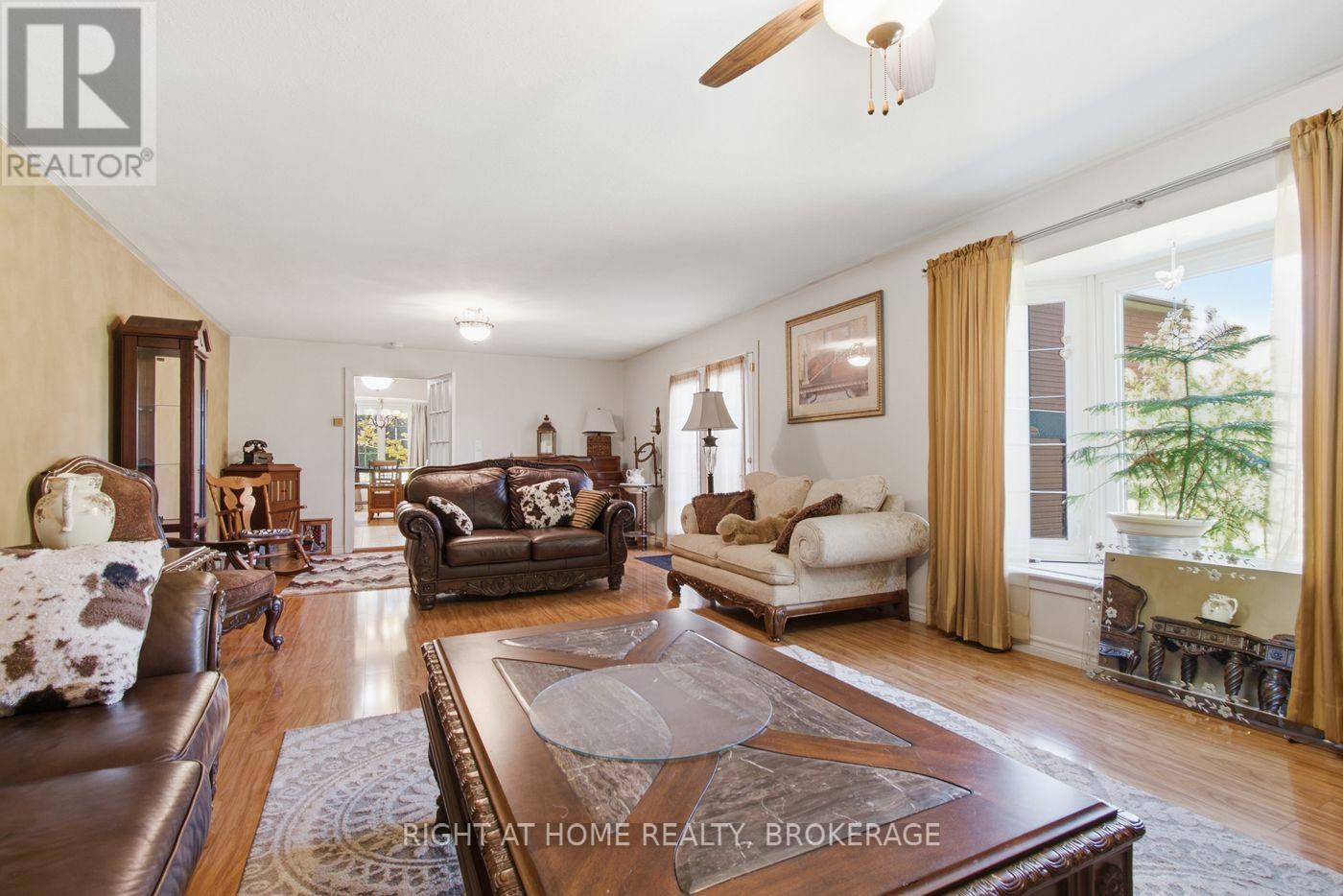 7060 Garner Road Property Photo 28