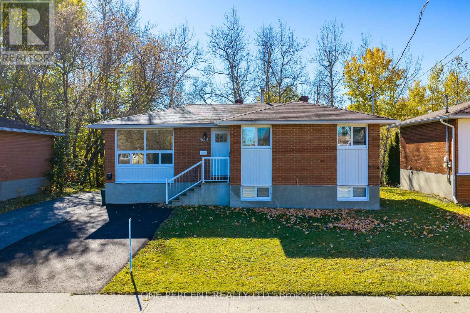 2085 MADISON AVENUE Property Photo 1