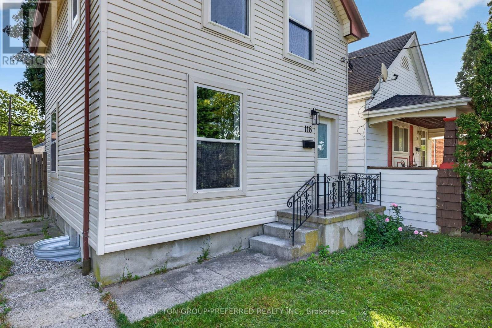 118 Delaware Street Property Photo 6