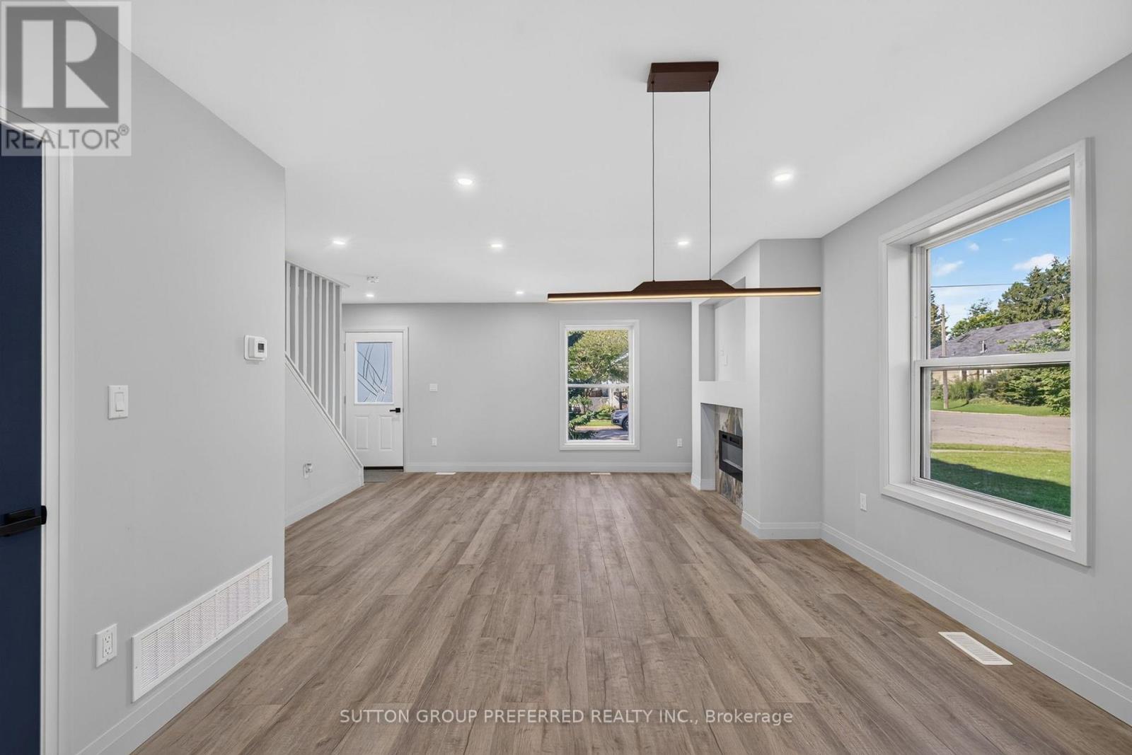 118 Delaware Street Property Photo 13