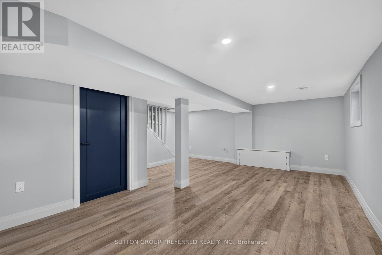 118 Delaware Street Property Photo 32