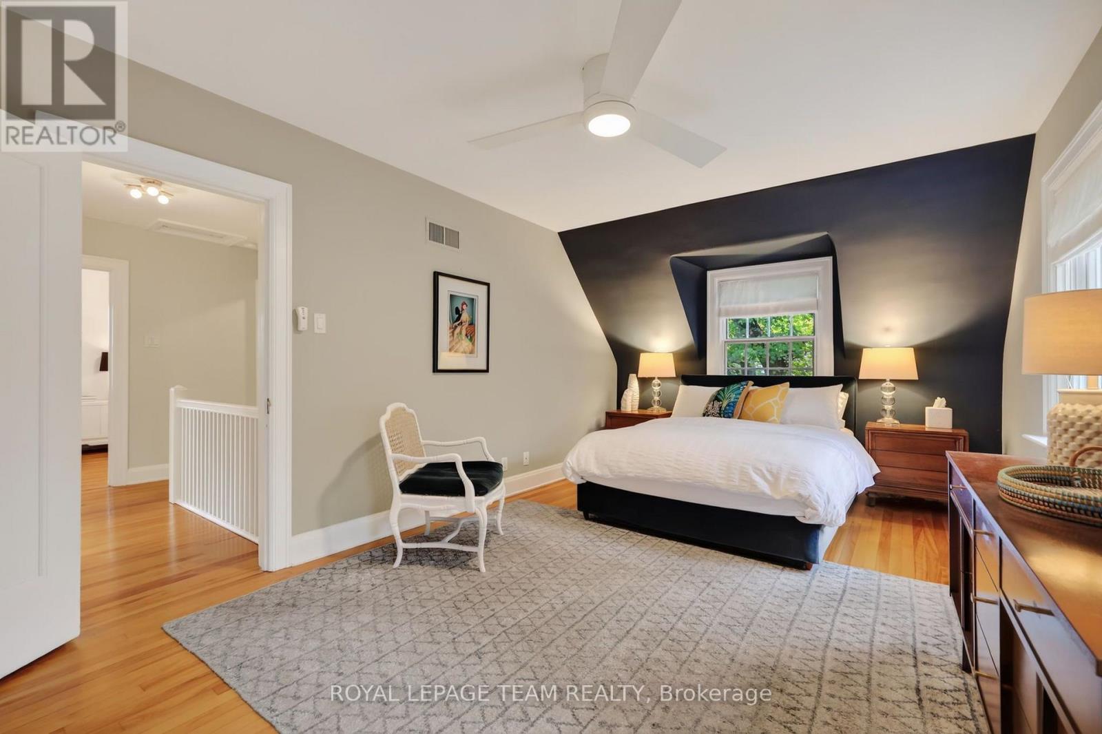 482 Broadview Avenue Property Photo 23
