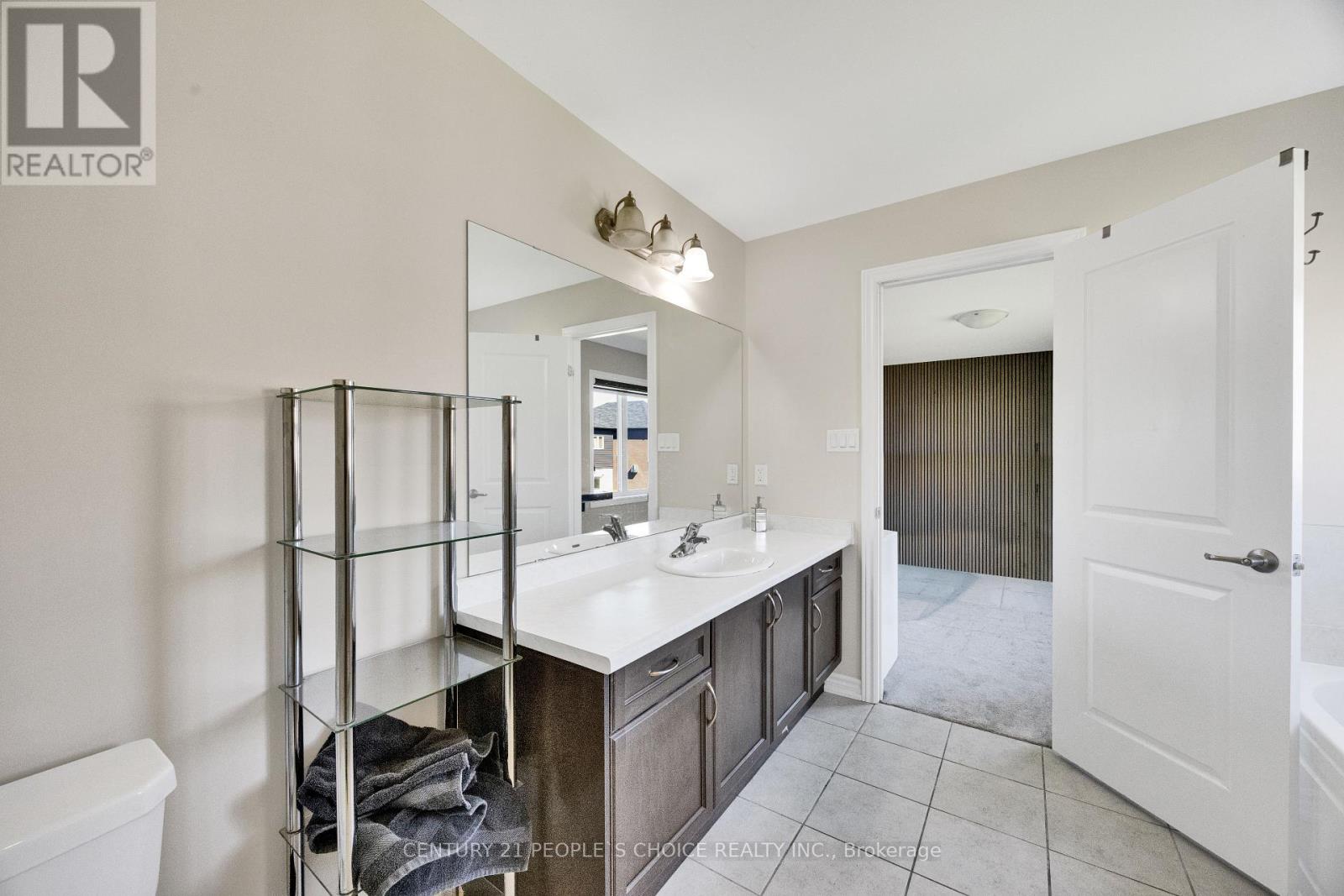 16 Flagg Avenue Property Photo 32