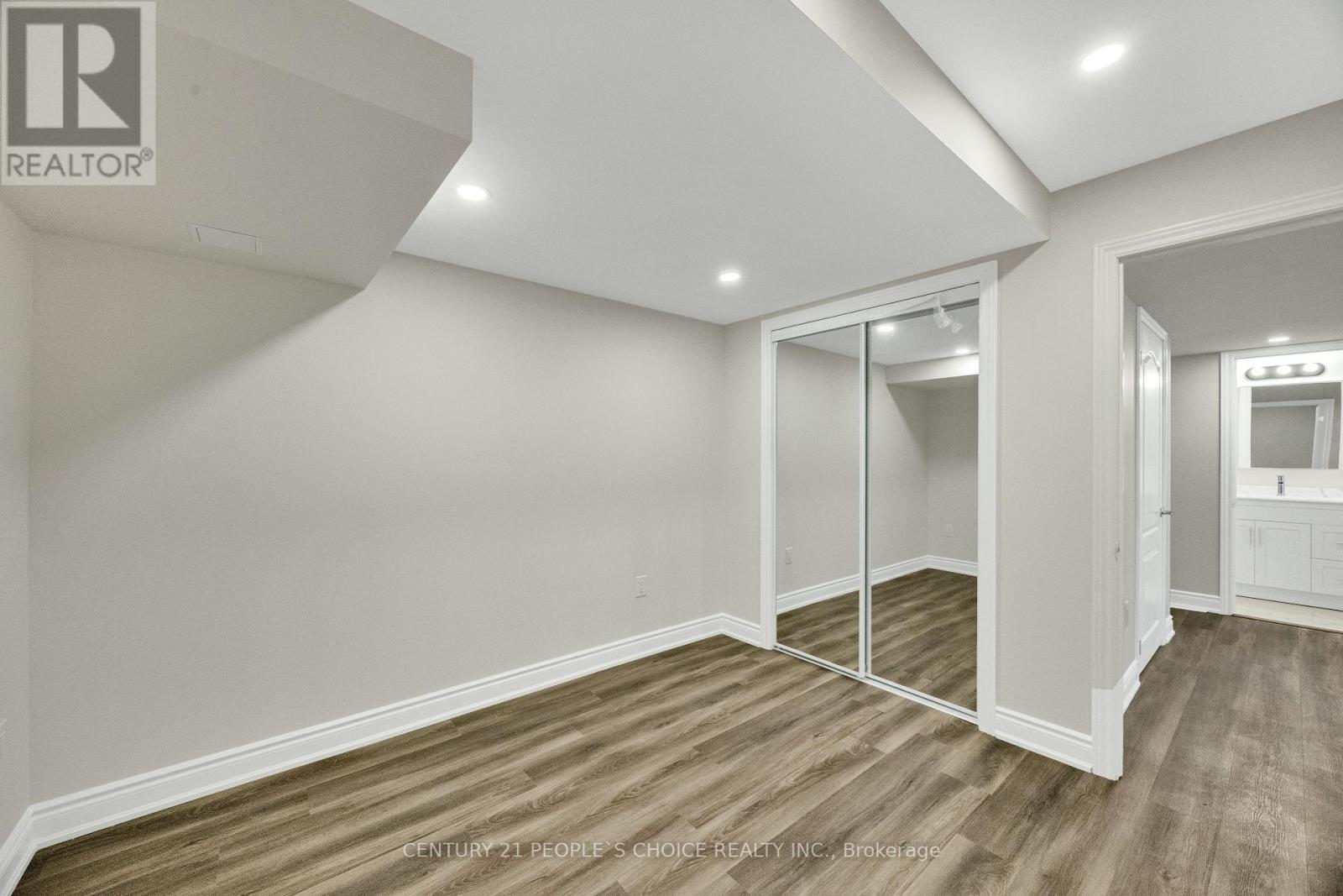 16 Flagg Avenue Property Photo 39