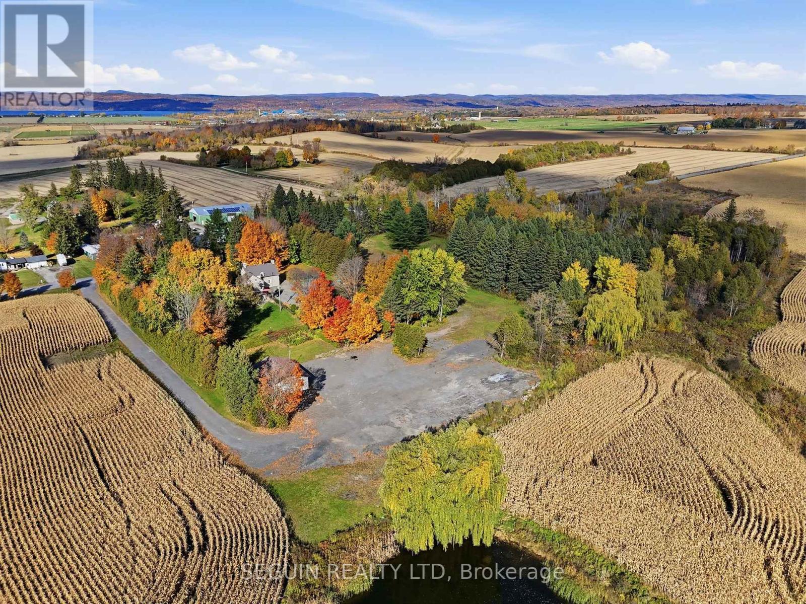 1353 Ritchance Road Property Photo 12