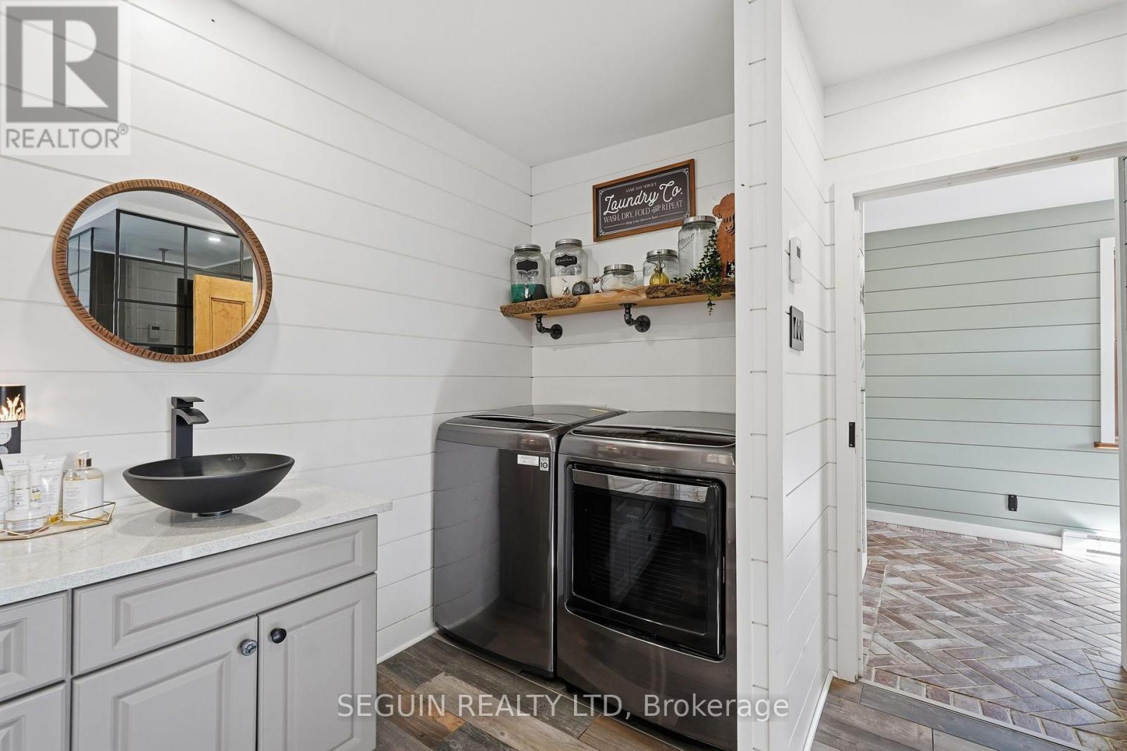 1353 Ritchance Road Property Photo 26