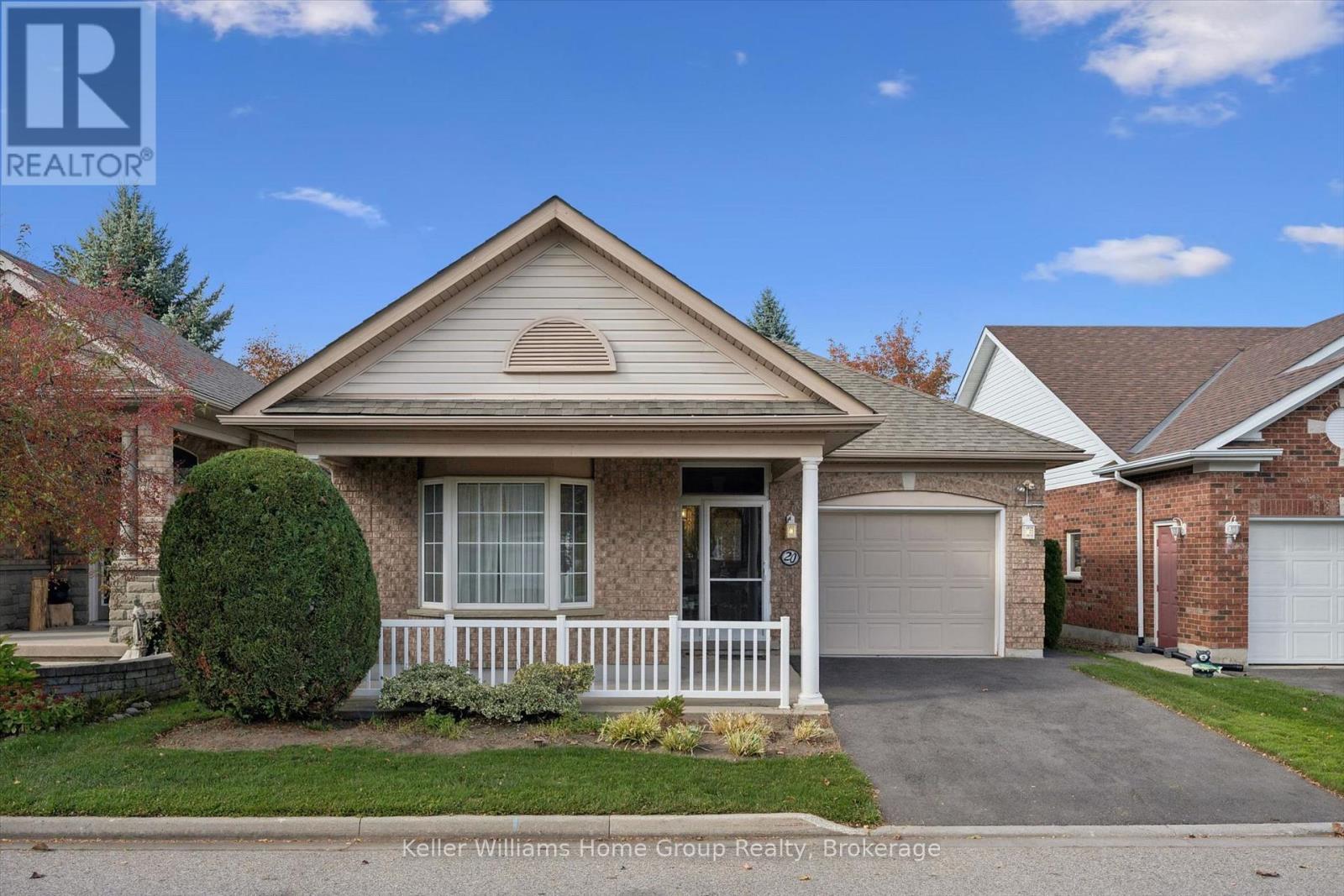 20 BEECHLAWN BOULEVARD Property Photo 1