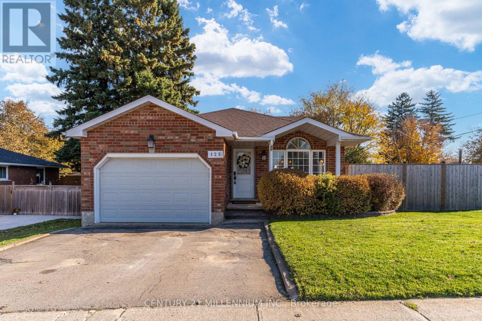 125 JELLY STREET N Property Photo 1