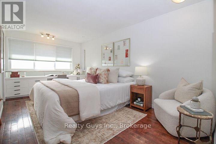 734 Sherbrooke Street Property Photo 25