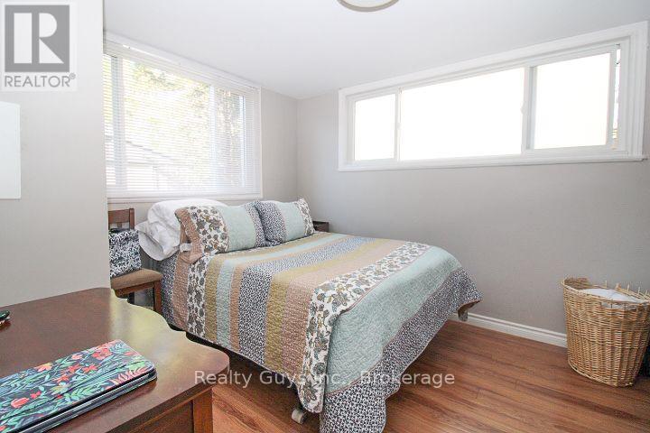 734 Sherbrooke Street Property Photo 49