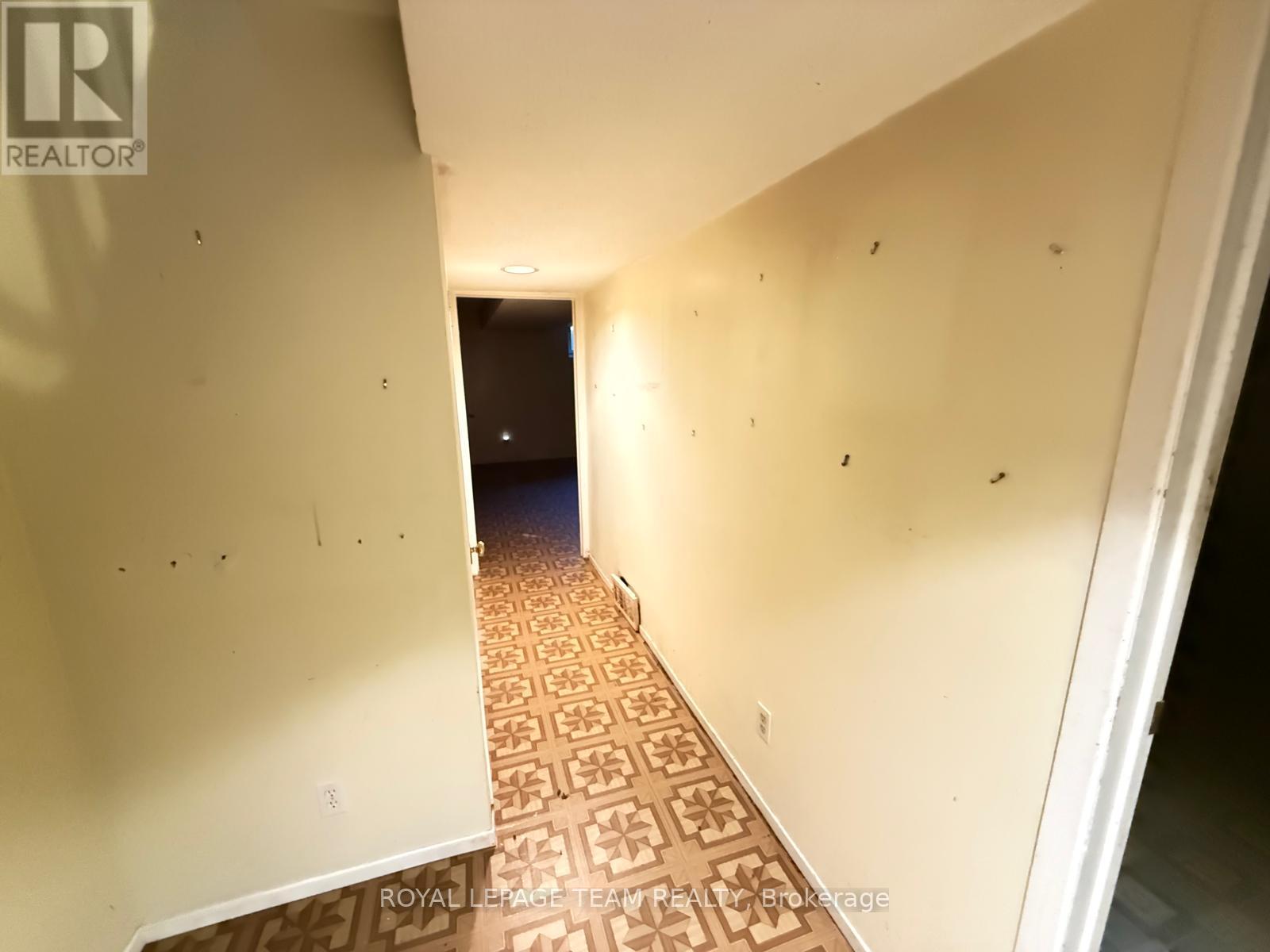 86 Hummingbird Crescent Property Photo 12