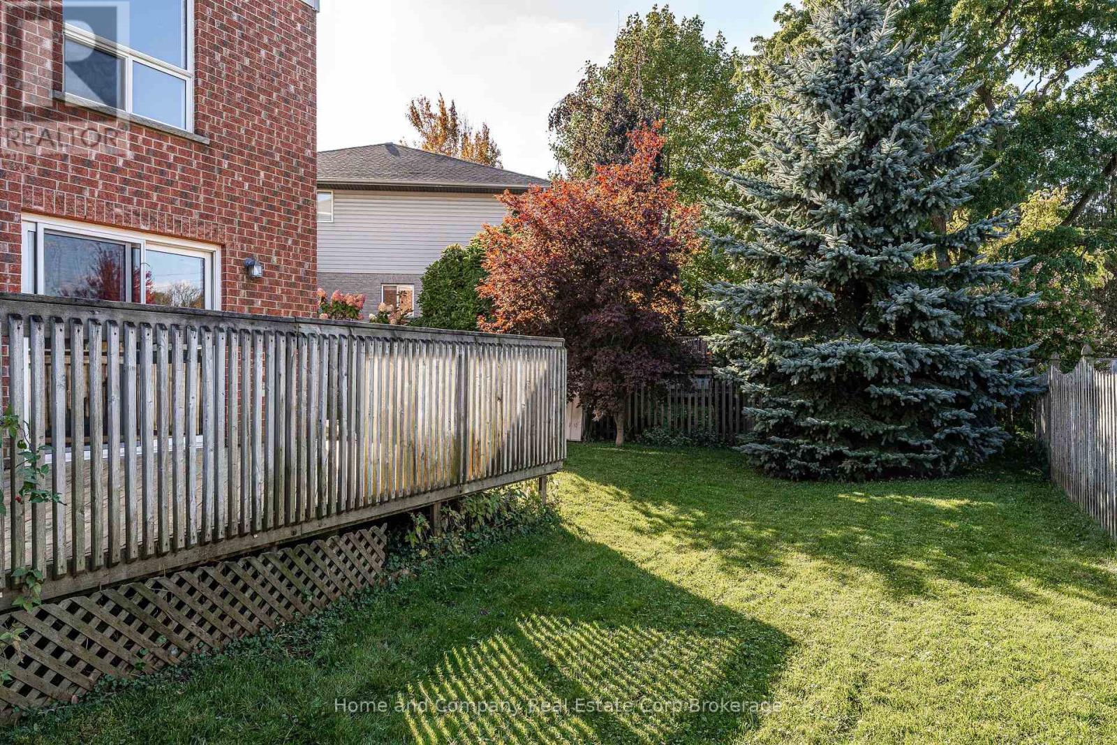 82 Walsh Crescent Property Photo 5