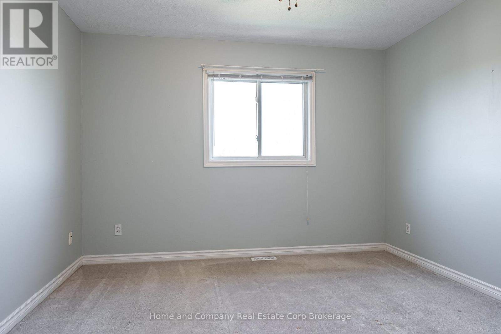 82 Walsh Crescent Property Photo 19