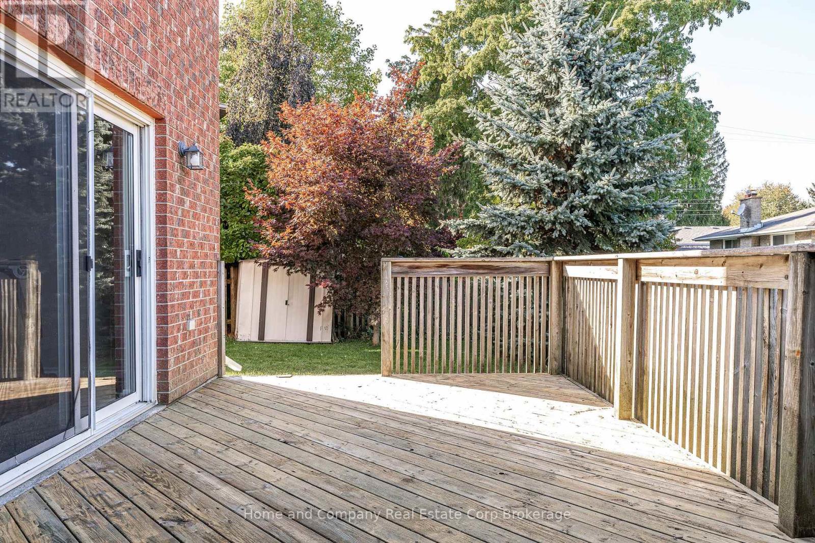 82 Walsh Crescent Property Photo 29