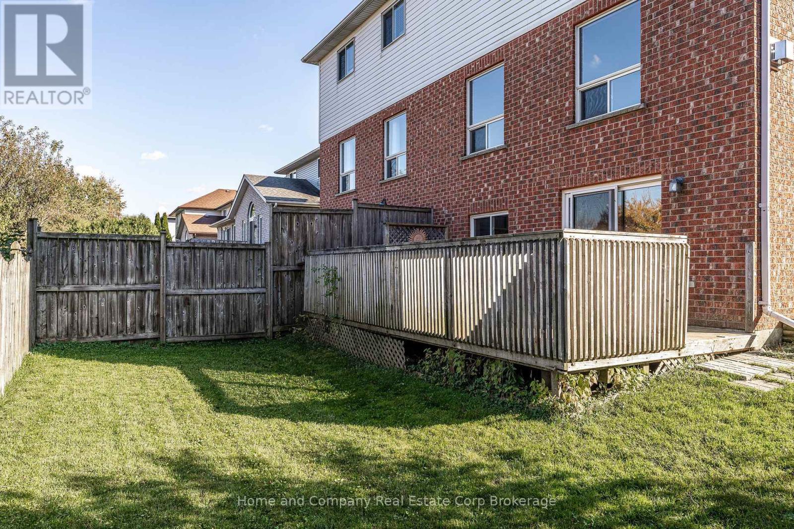 82 Walsh Crescent Property Photo 31