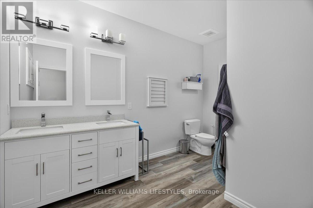 3167 Broadway Street Property Photo 23