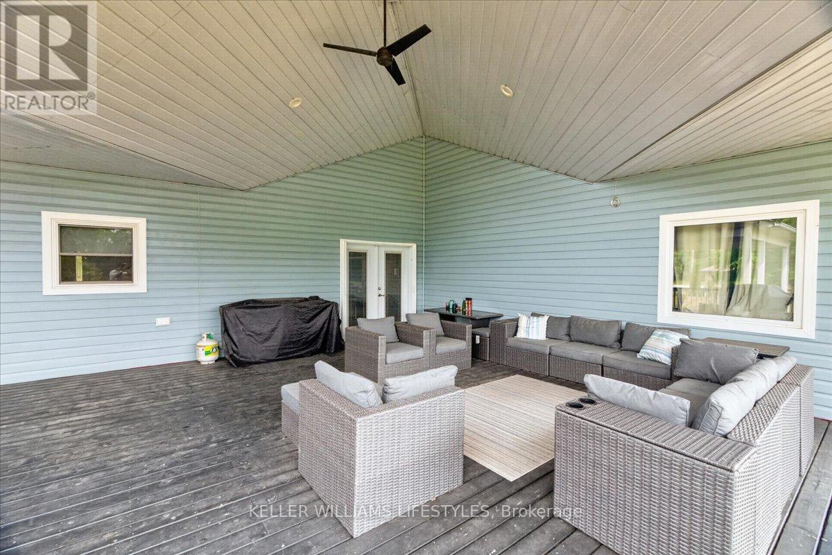 3167 Broadway Street Property Photo 32