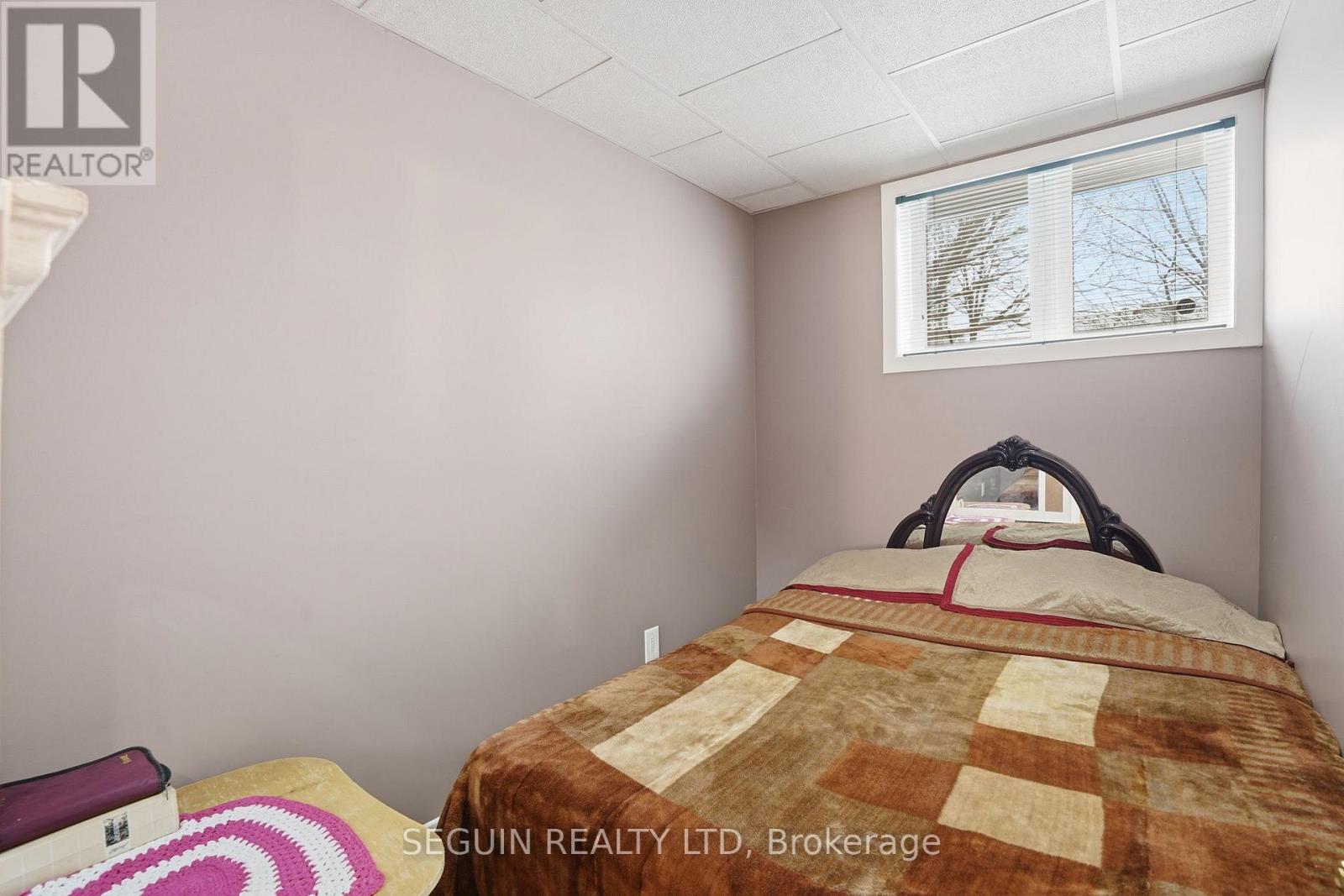 650 Berthiaume Street Property Photo 25