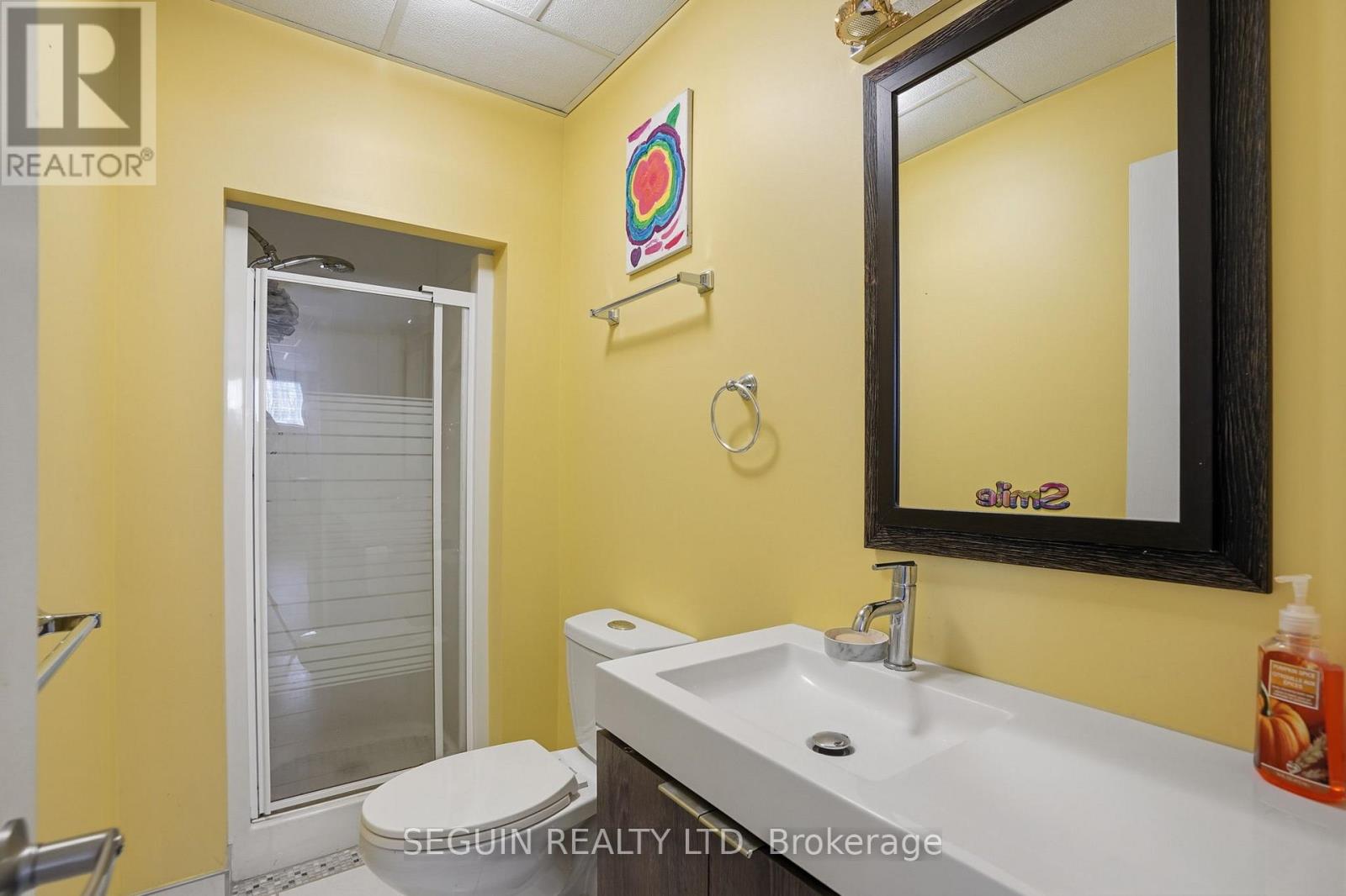 650 Berthiaume Street Property Photo 28
