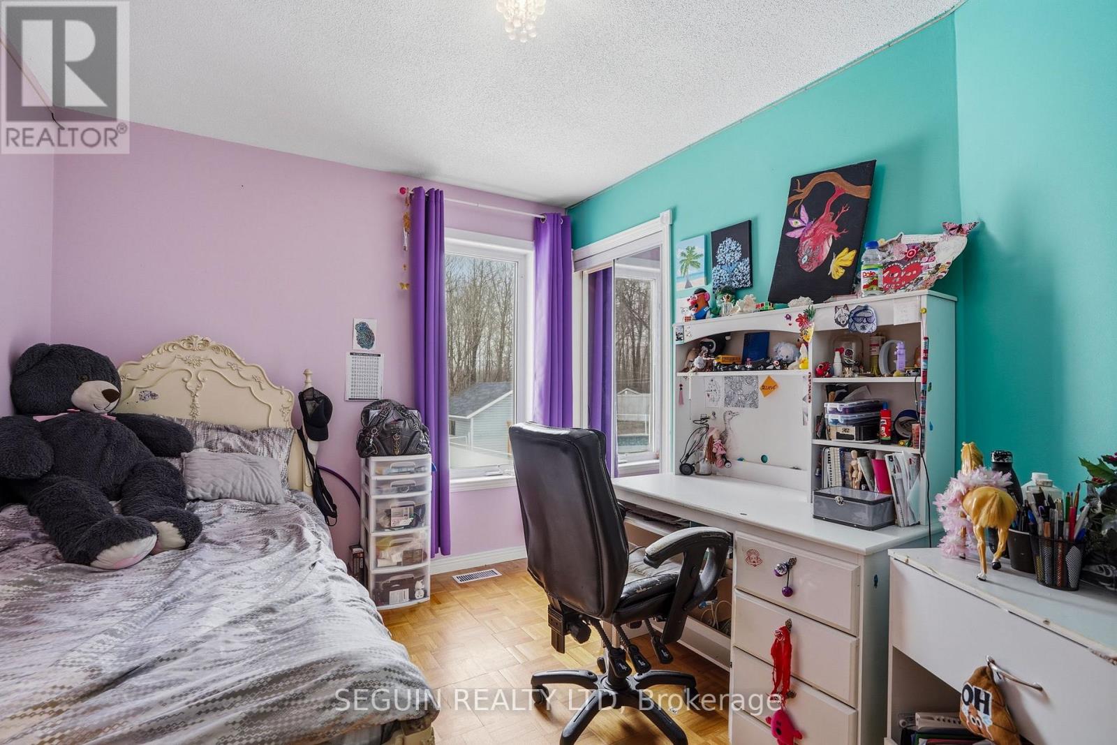 650 Berthiaume Street Property Photo 29