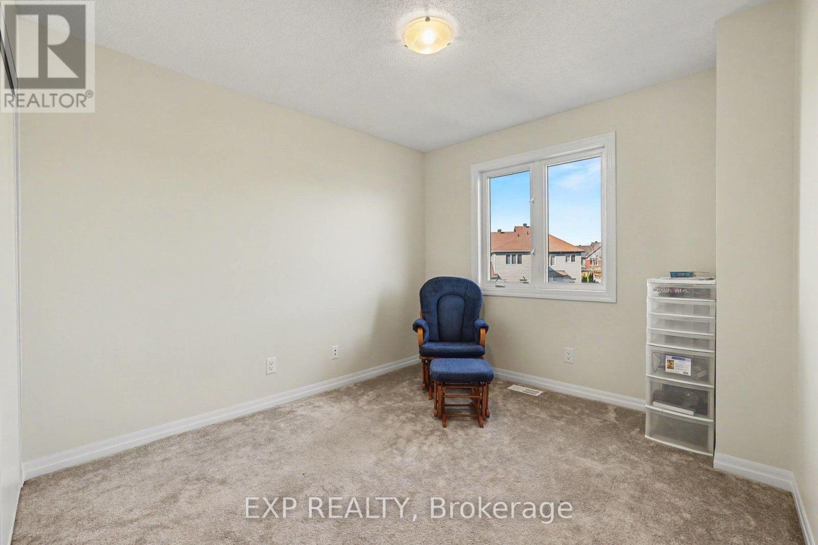 115 Hawkshaw Crescent Property Photo 23