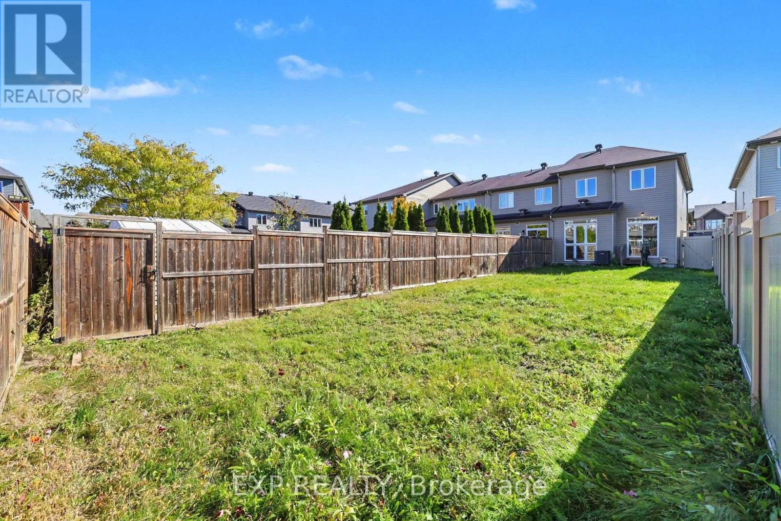 115 Hawkshaw Crescent Property Photo 34