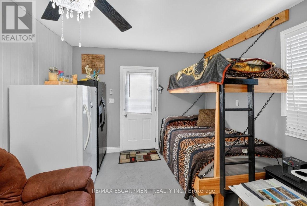 227 - 3033 Townline Road Property Photo 20