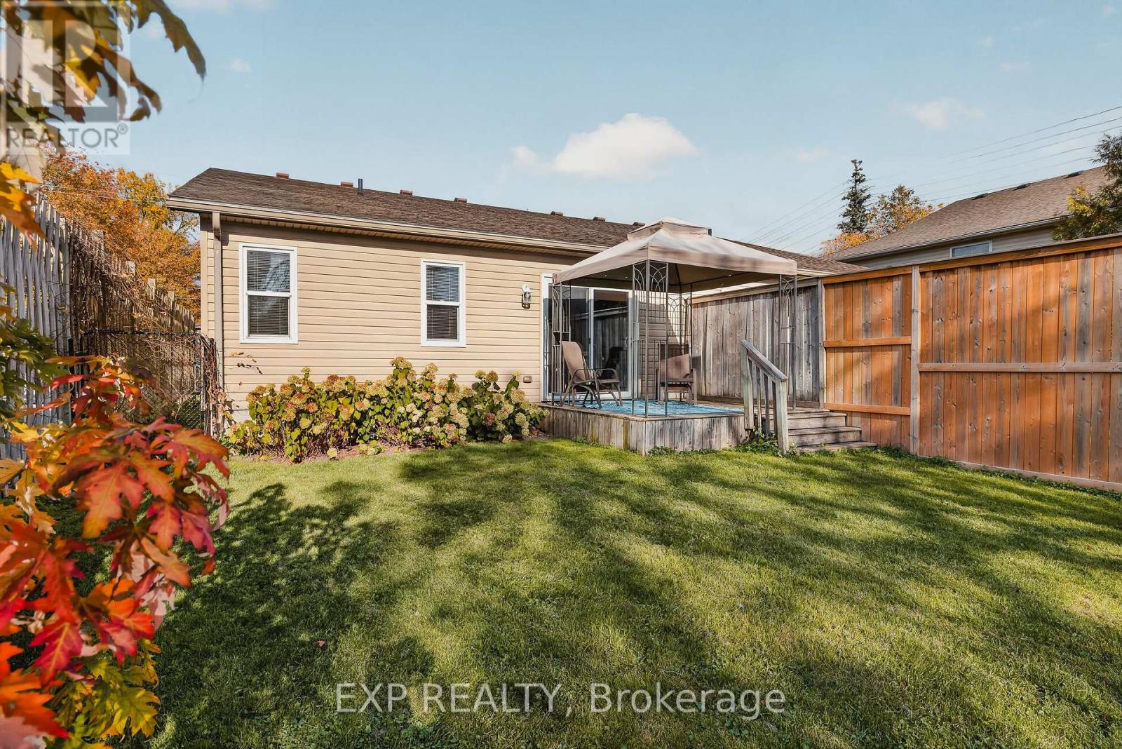 628 Elizabeth Street W Property Photo 22