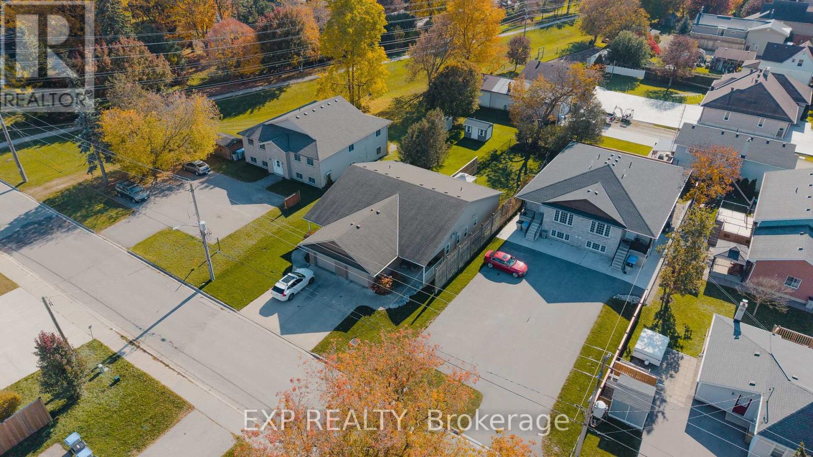 628 Elizabeth Street W Property Photo 40