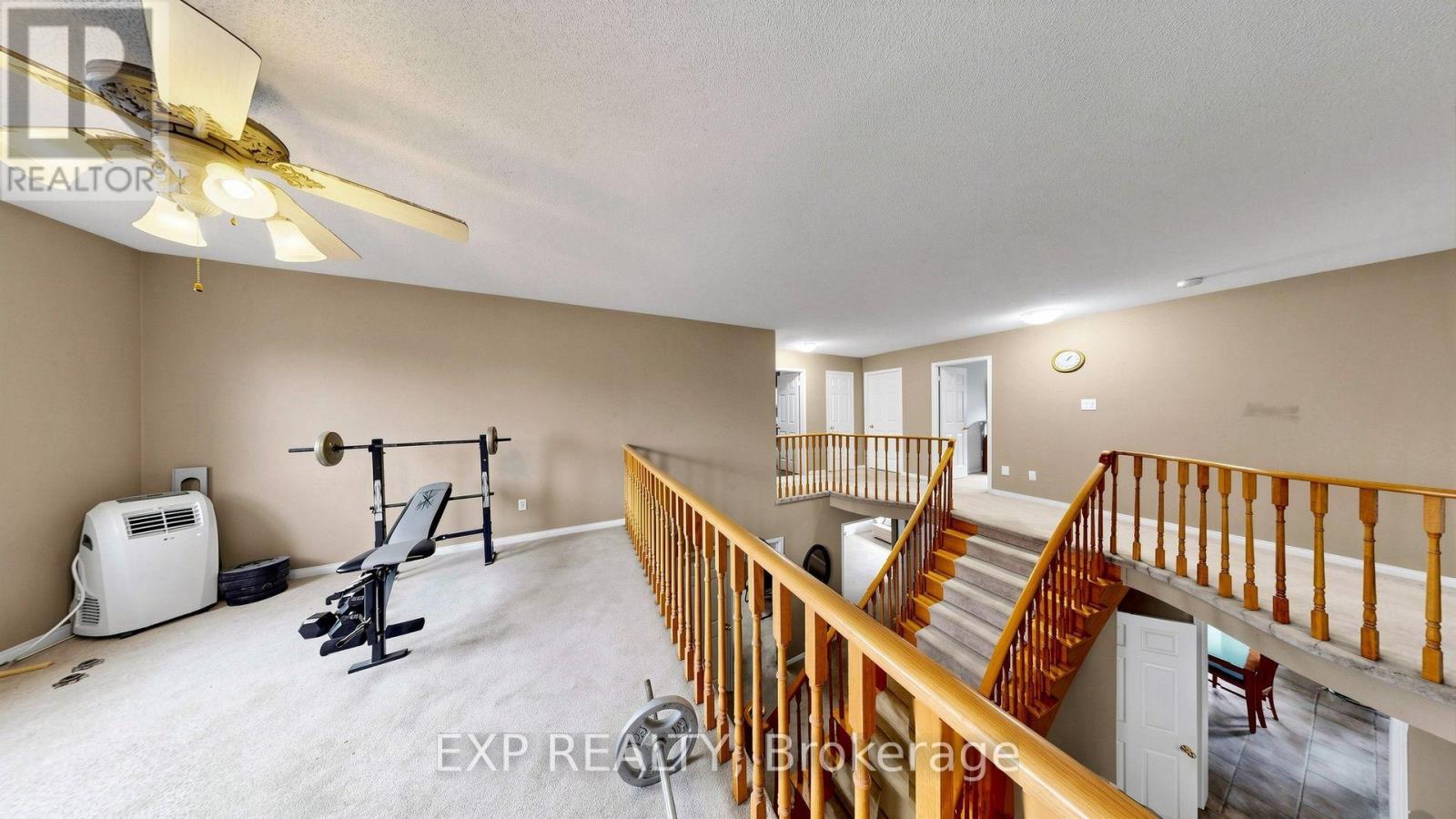28 Hurlbut Place Property Photo 22