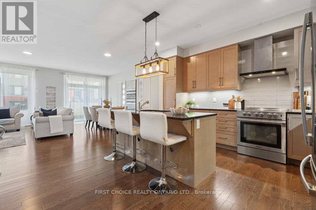 74 Michael Stoqua Street Property Photo 6