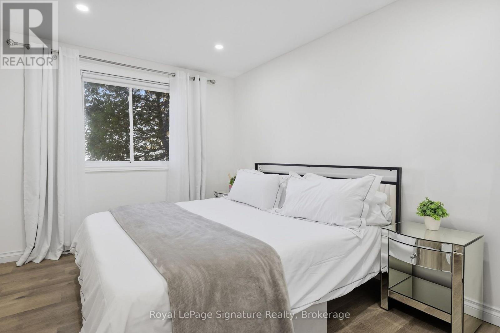 31 - 209472 Highway 26 Property Photo 17