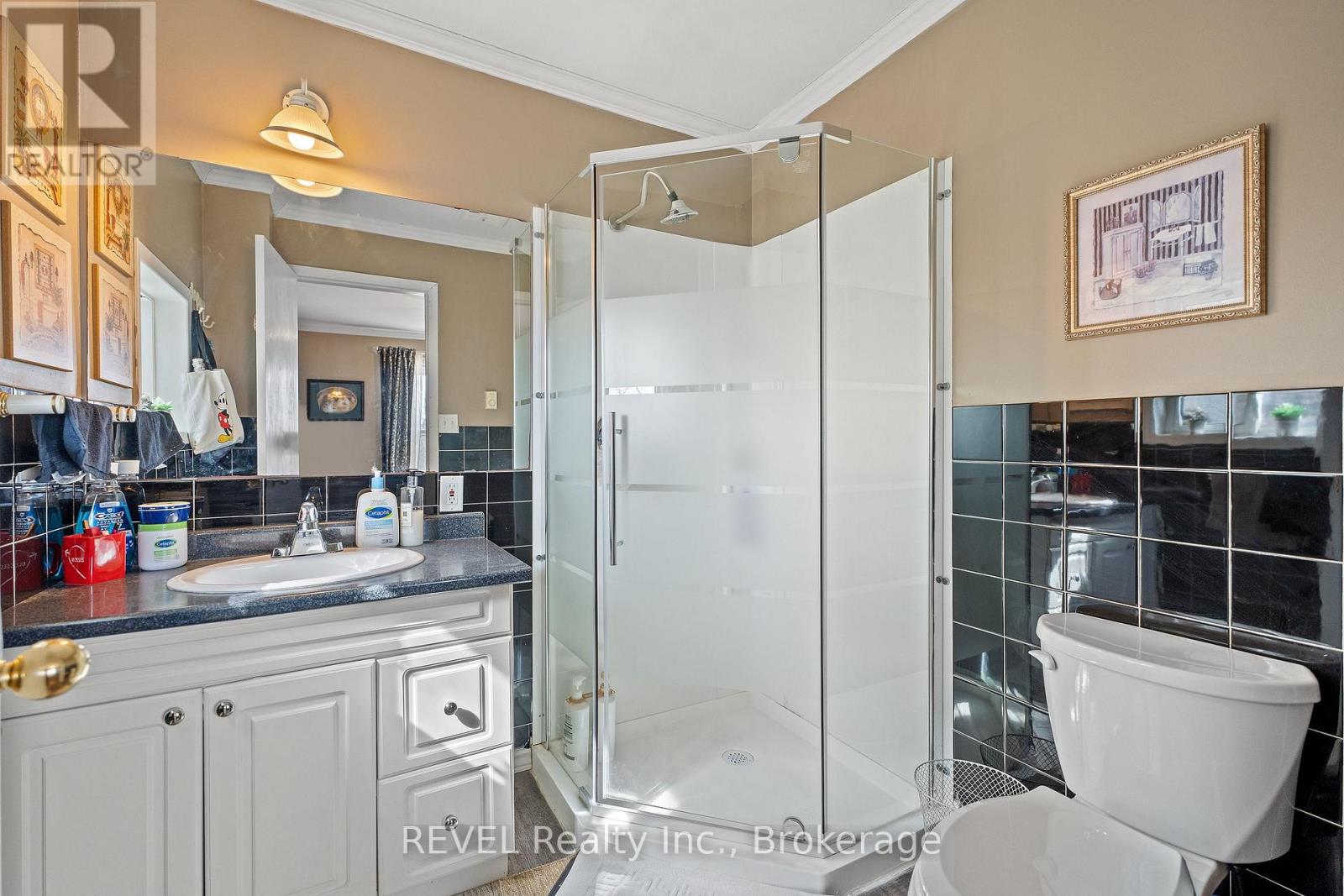 4755 River Road Property Photo 19