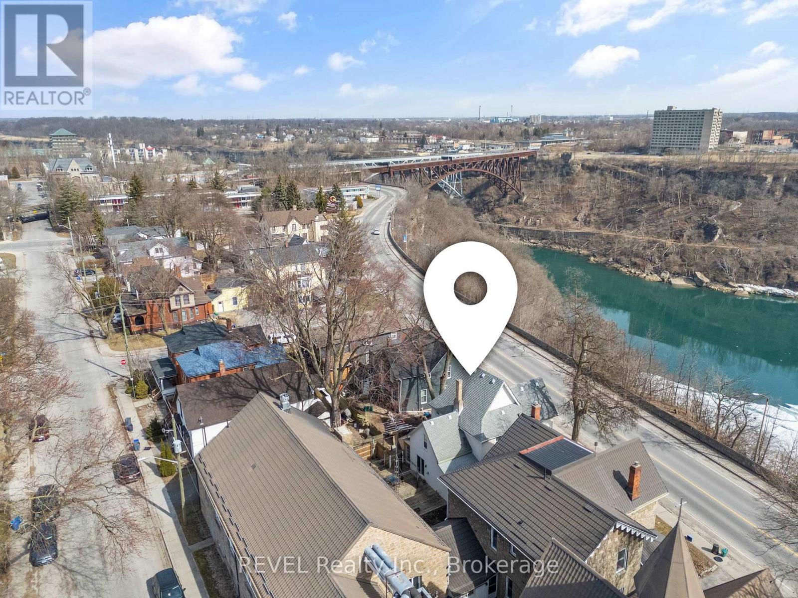 4755 River Road Property Photo 32