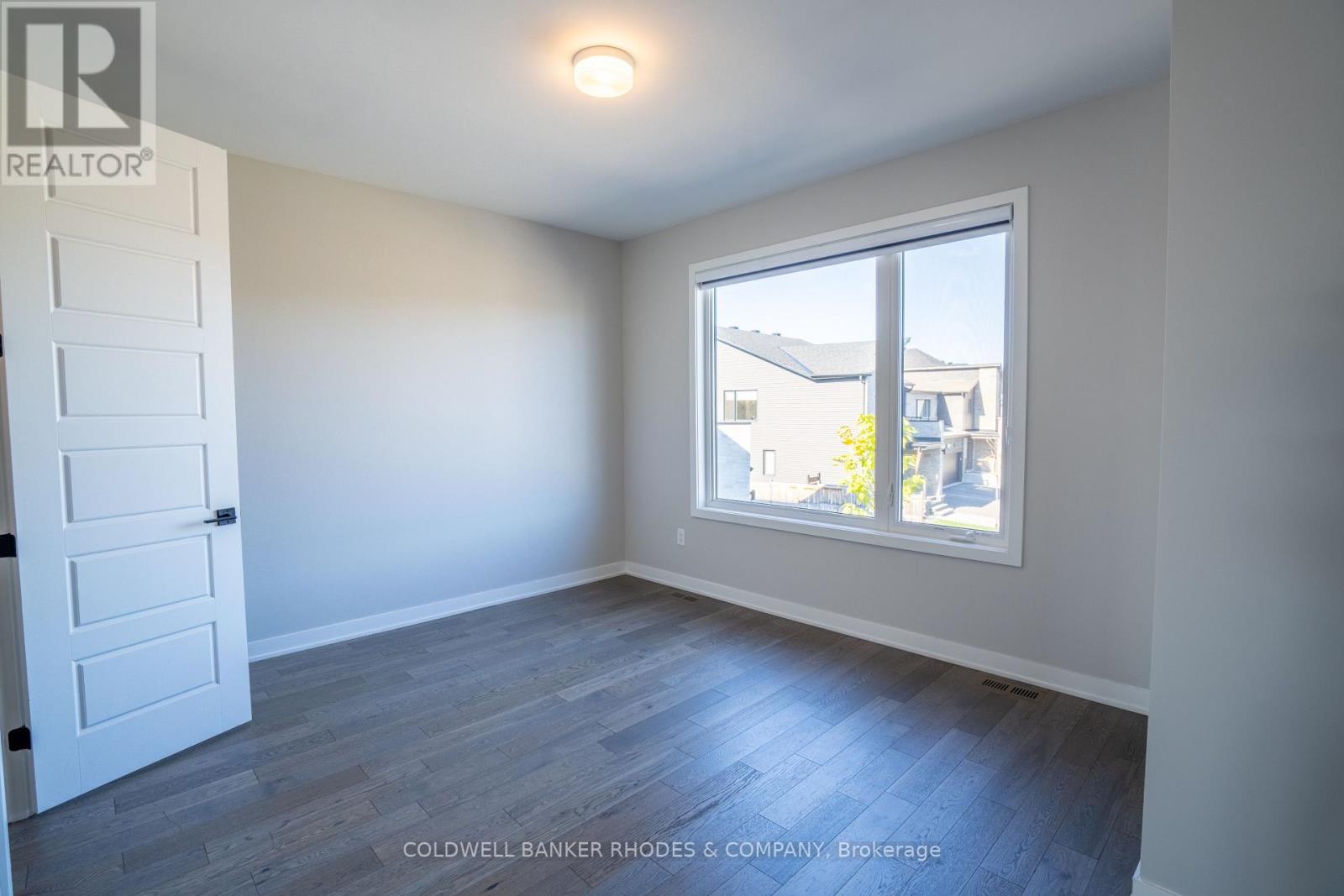 673 Fenwick Way Property Photo 22