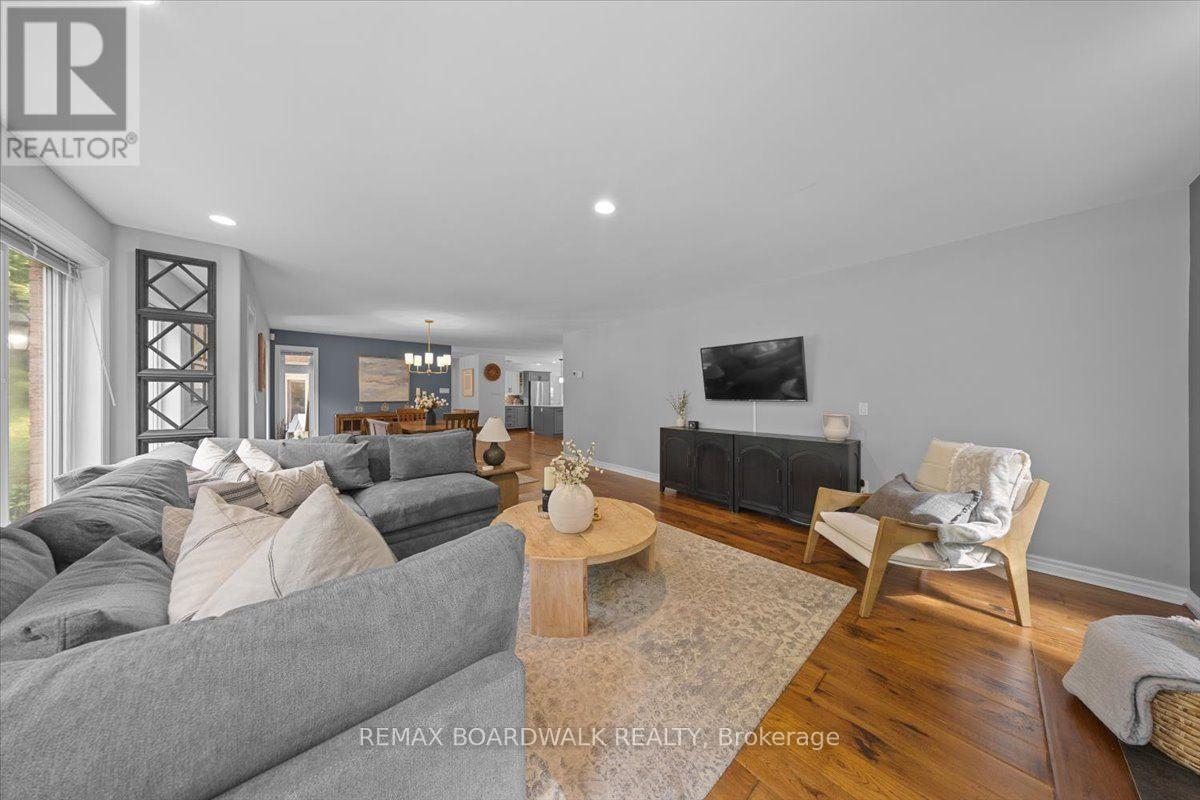 1424 Sherruby Way Property Photo 9