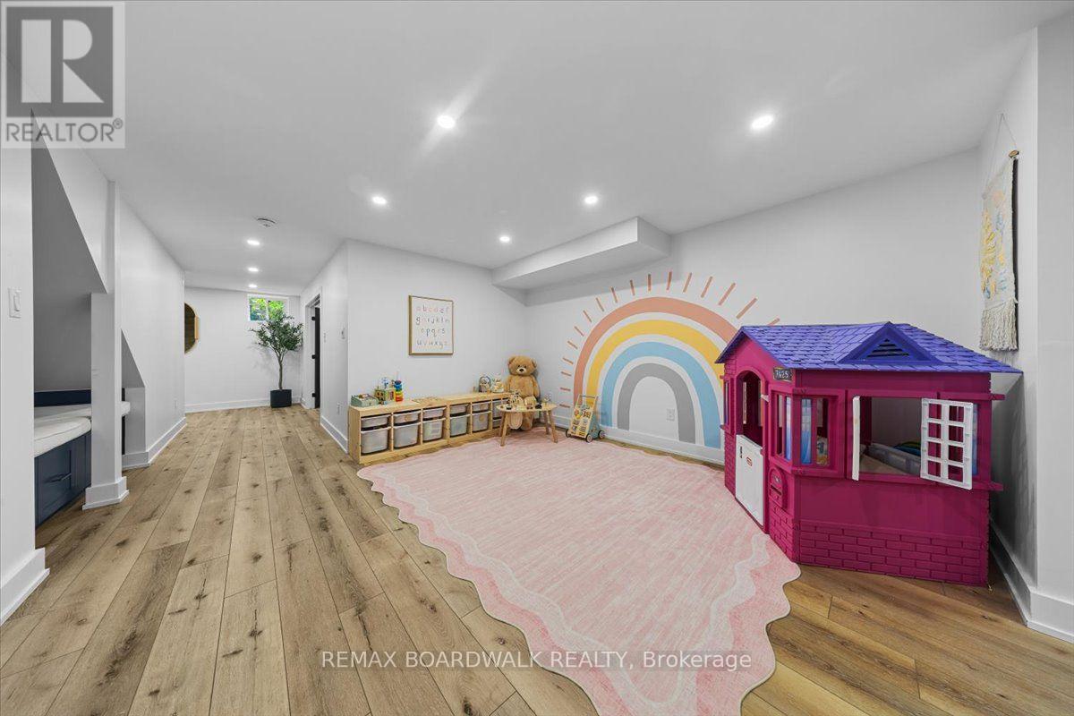 1424 Sherruby Way Property Photo 28