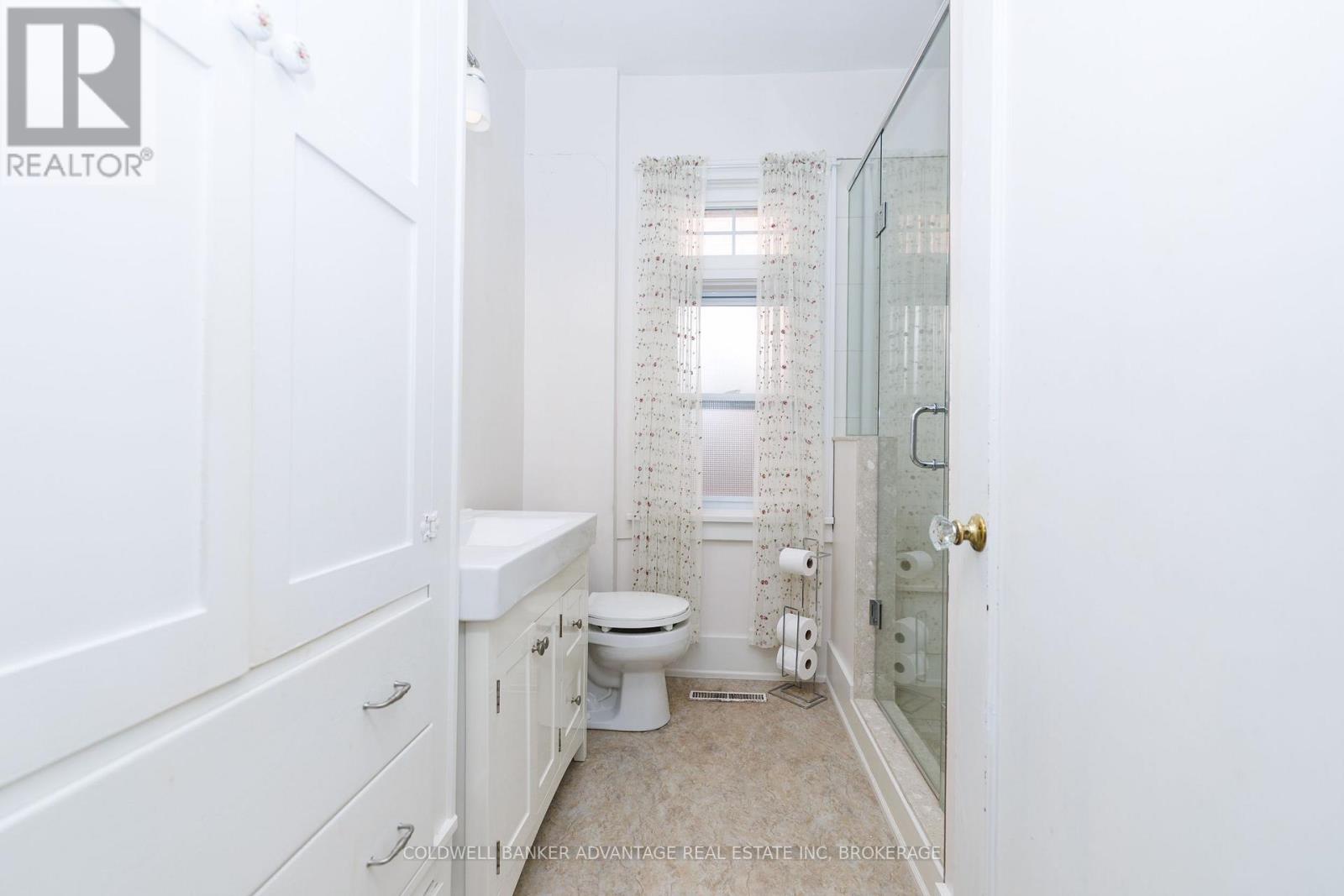 104 Bald Street Property Photo 17
