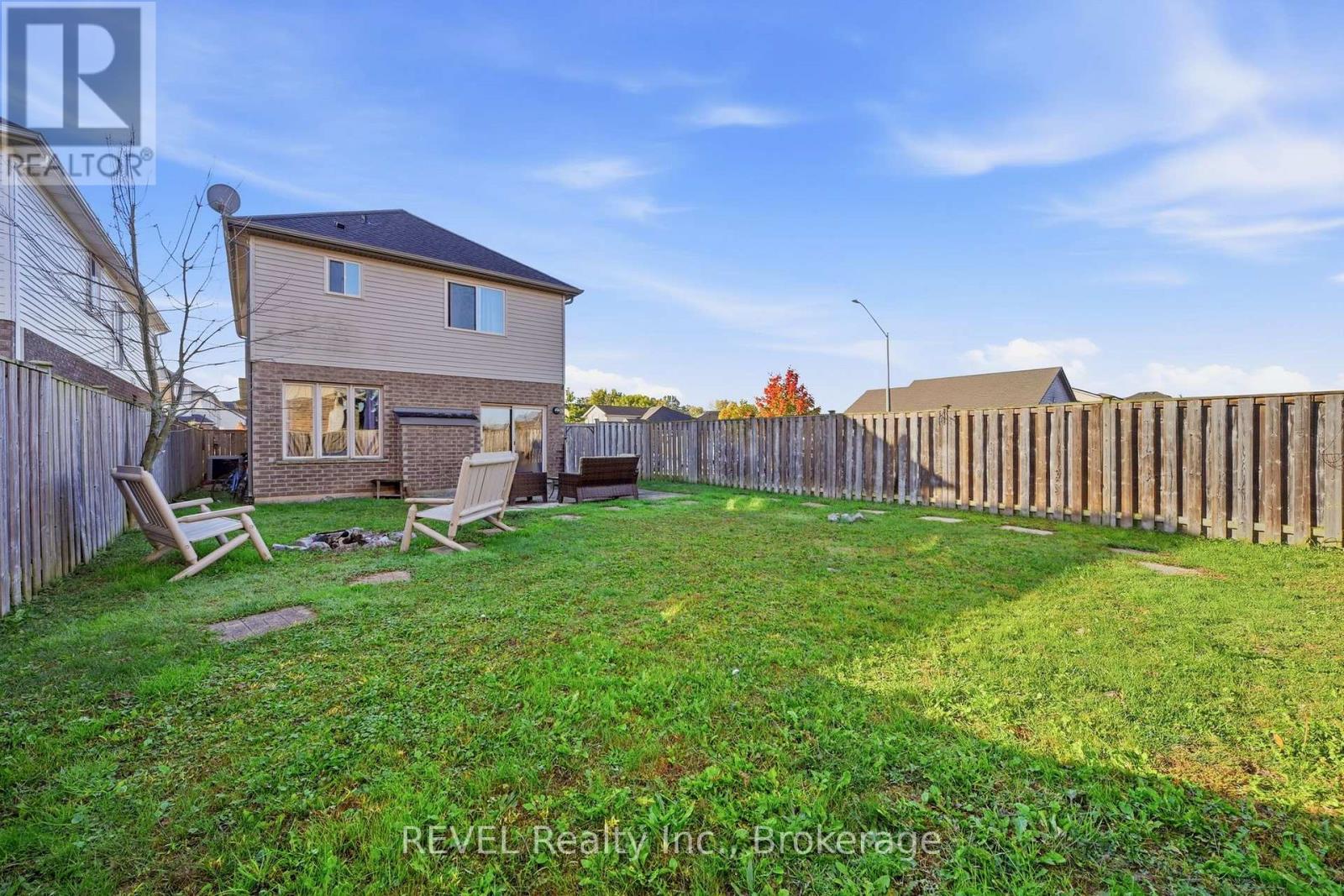 8501 Kelsey Crescent Property Photo 43