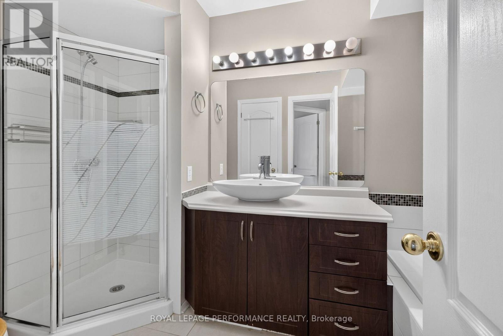 1602 Locksley Lane Property Photo 41